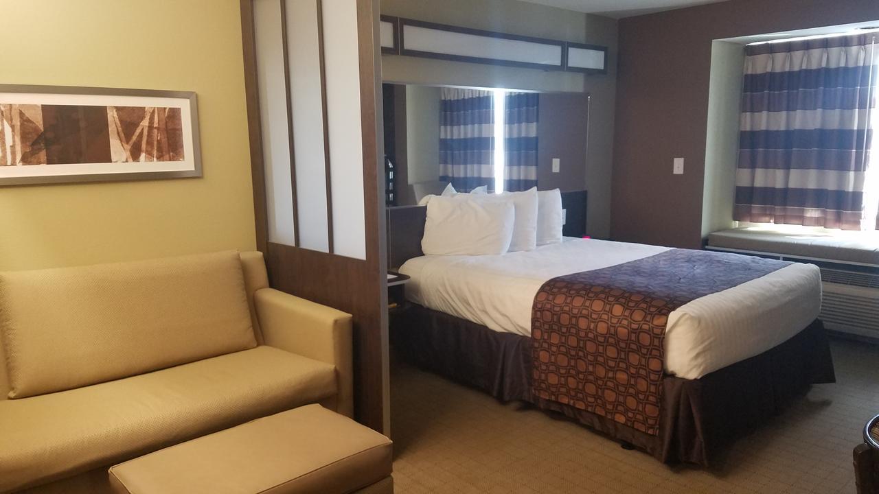 Microtel Inn & Suites By Wyndham Shelbyville Exterior photo